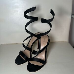 Gianvito Rossi black wrap heeled sandals “opera”